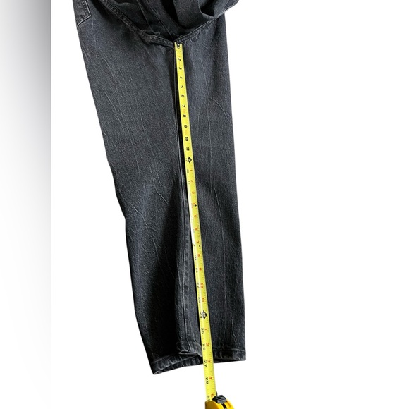 Levi’s Women’s Ribcage Straight Ankle Premium Jeans - Picture 11 of 14